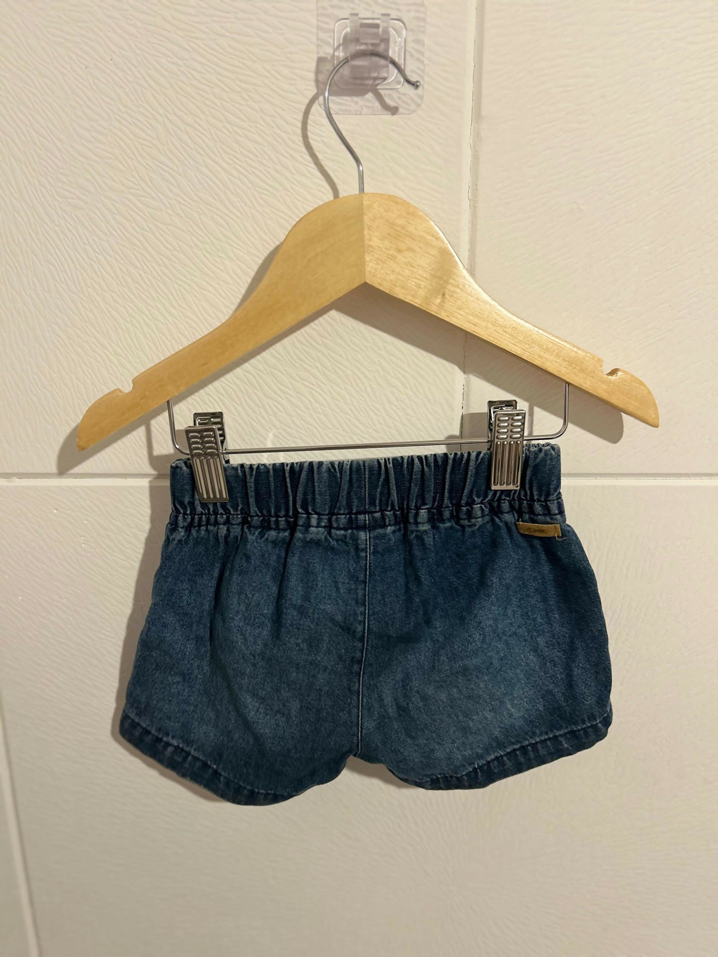 Short Cheeky