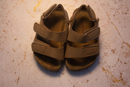 Sandalias Cheeky