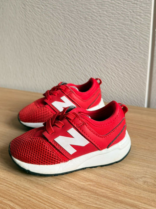 New Balance | zapatillas rojas US 5
