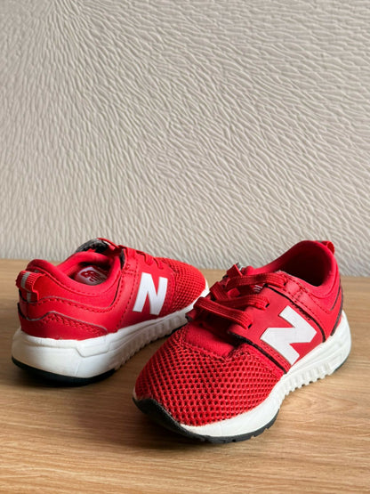 New Balance | zapatillas rojas US 5
